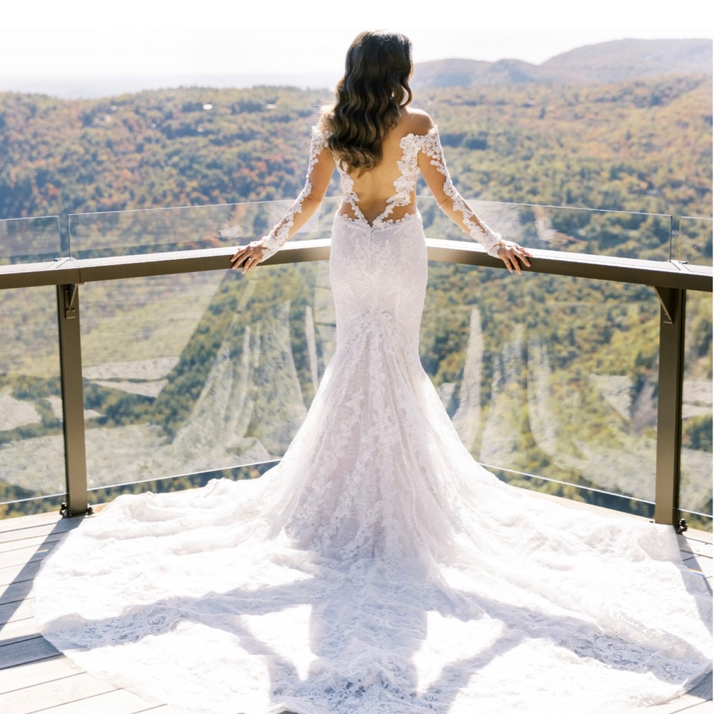 Wedding Gown Ines di Santo